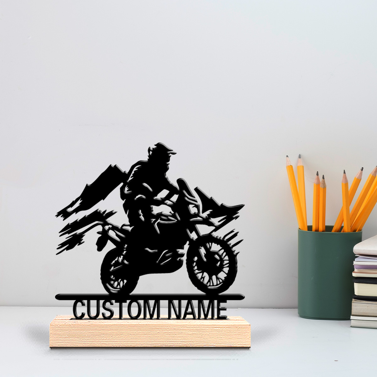 1 peça de Escultura de Metal C - Art Craft Names avaliação e preço