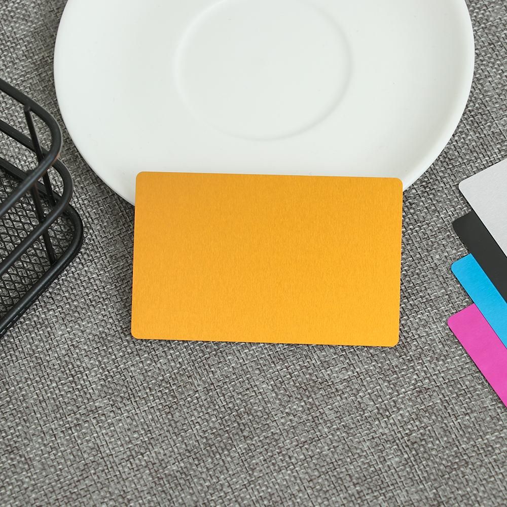 Cartão de Visita Metálico de M - Art Craft Logo avaliação e preço